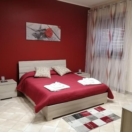 Casa Vacanza Petrulli Zafferana Etnea Ngoại thất bức ảnh